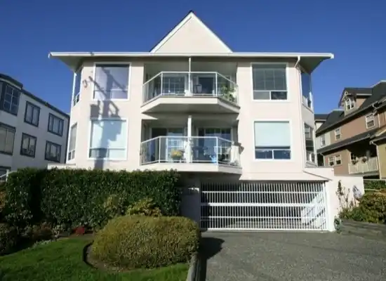 Bella Vista