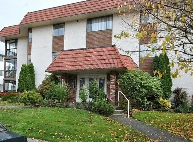 Discover Kitchner in Grandview Surrey — Building Guide & Listings