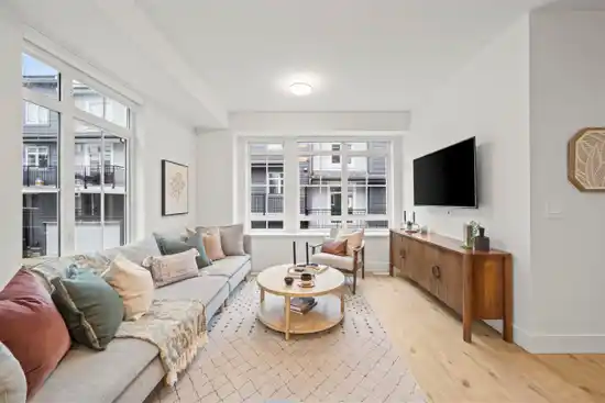 Chelsea - The Boroughs - photo 4 of 20