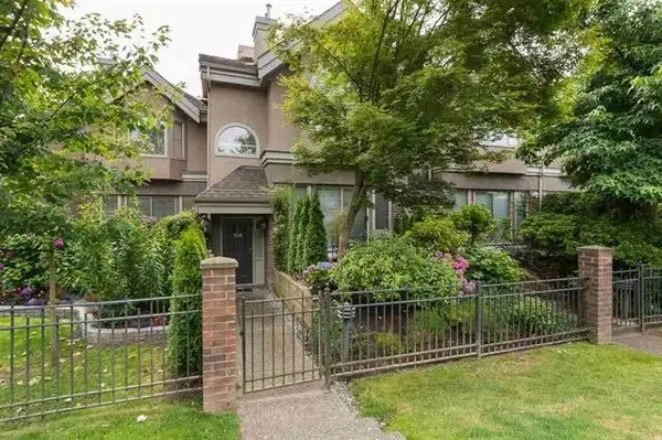 Courtyards Townhomes