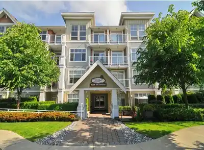 Discover Kallisto in Grandview Surrey — Building Guide & Listings