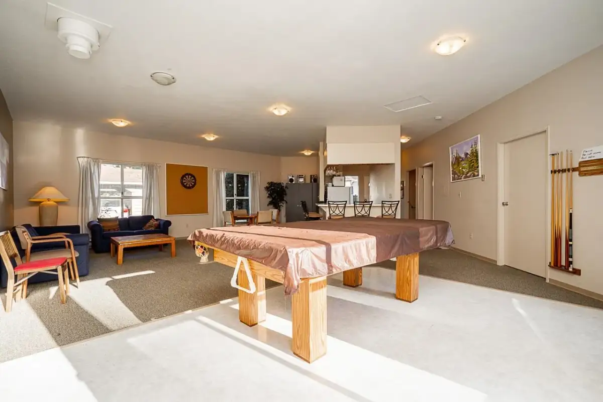 New Listings in Sunnyside Park Surrey — April 2026
