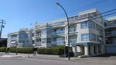 Discover Cathedral Grove in Grandview Surrey — Building Guide & Listings
