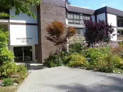Discover Gateway Gardens in King George Corridor — Building Guide & Listings