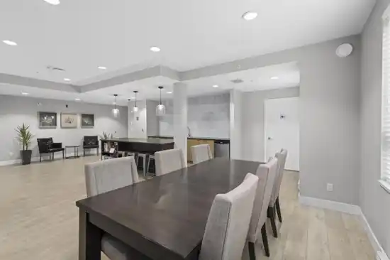 South Point Walk Condos - photo 2 of 8