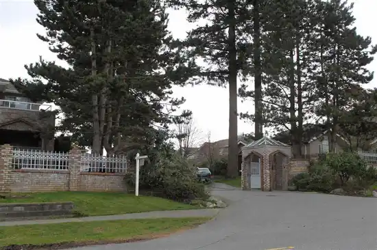 Sunnyside Gate