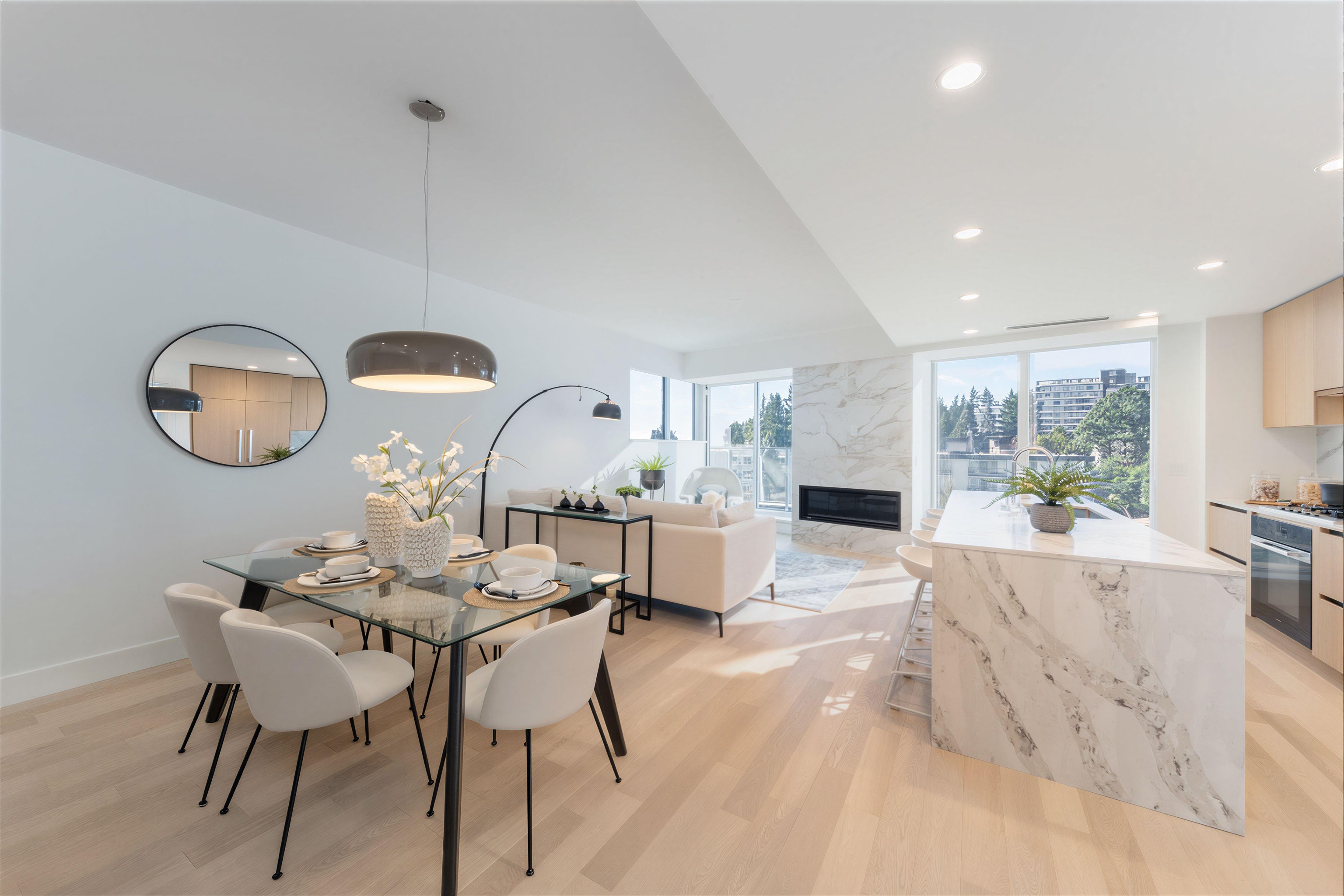 1475 Foster Street - photo 3 of 11