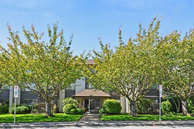 Berkley Court - photo 4 of 6