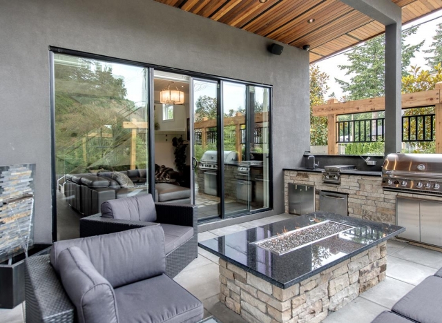 Bishop Hill - photo 3 of 6