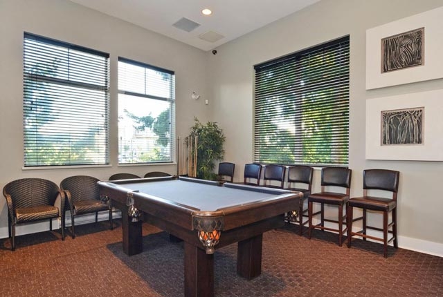 Brownstones - photo 2 of 8