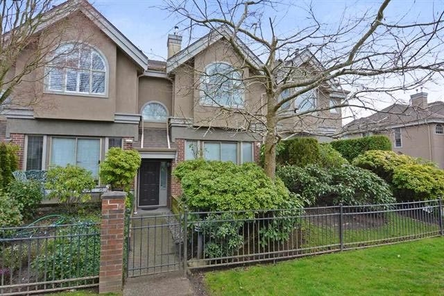 Courtyards Townhomes - photo 3 of 3