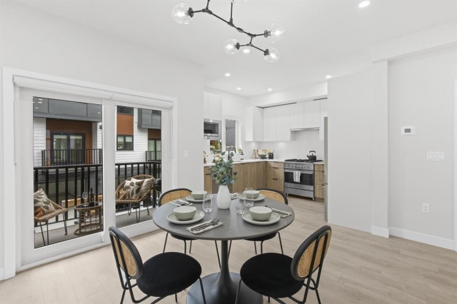 Glenmont - photo 3 of 21