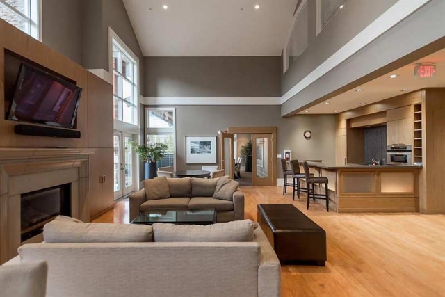 Highland Park - photo 3 of 9