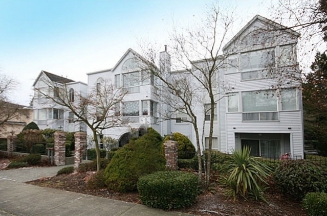 Lamplighter - photo 4 of 4