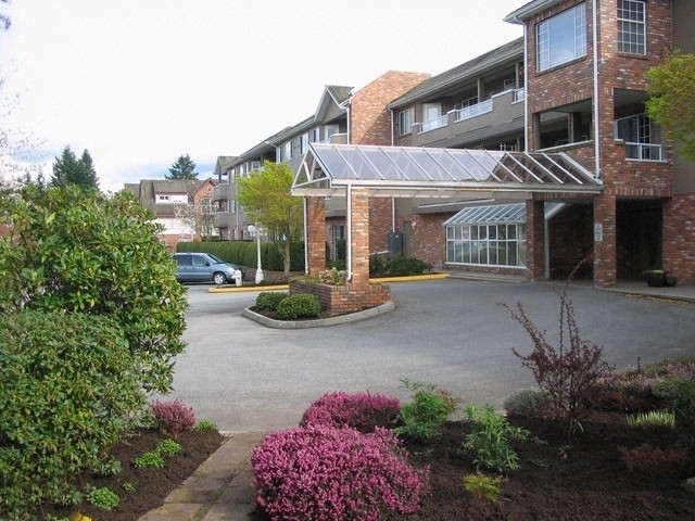 Semiahmoo Estates - photo 4 of 11