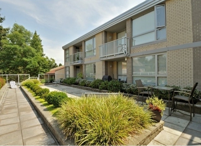 South Beach - photo 2 of 6