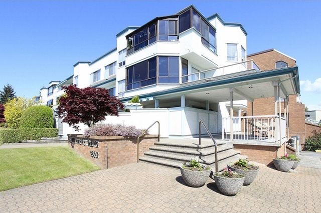 Southmere Mews II - photo 3 of 9