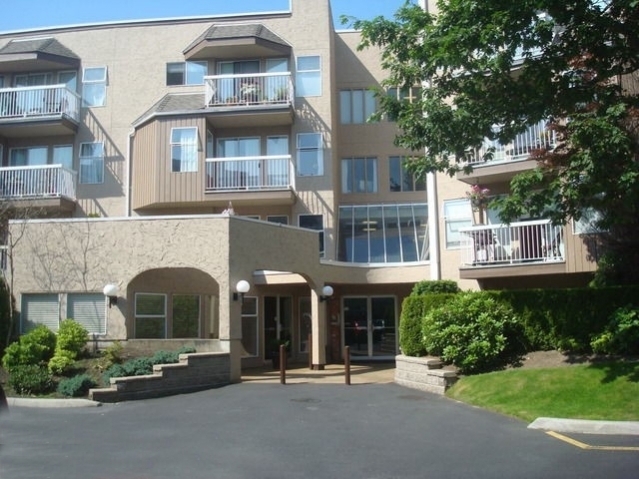 Southmere Villa - photo 3 of 6