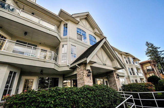 Stratford Gardens - photo 4 of 4