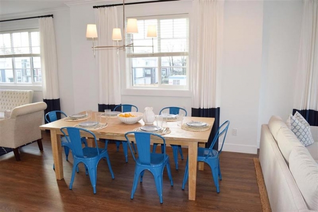 Switch - photo 2 of 10