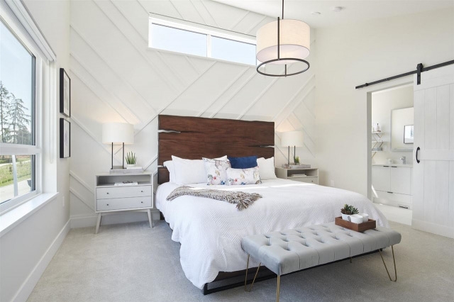 Veza - photo 2 of 16