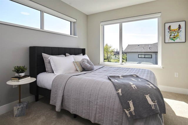 Veza - photo 4 of 16