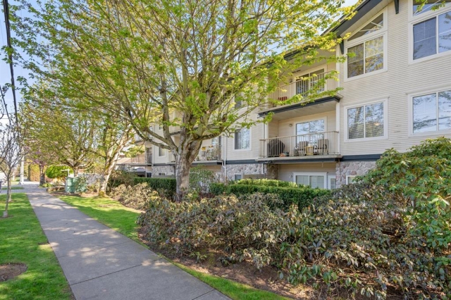 Waterford House - photo 3 of 5