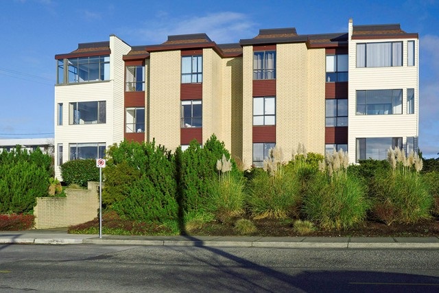 Wiltshire House on Roper