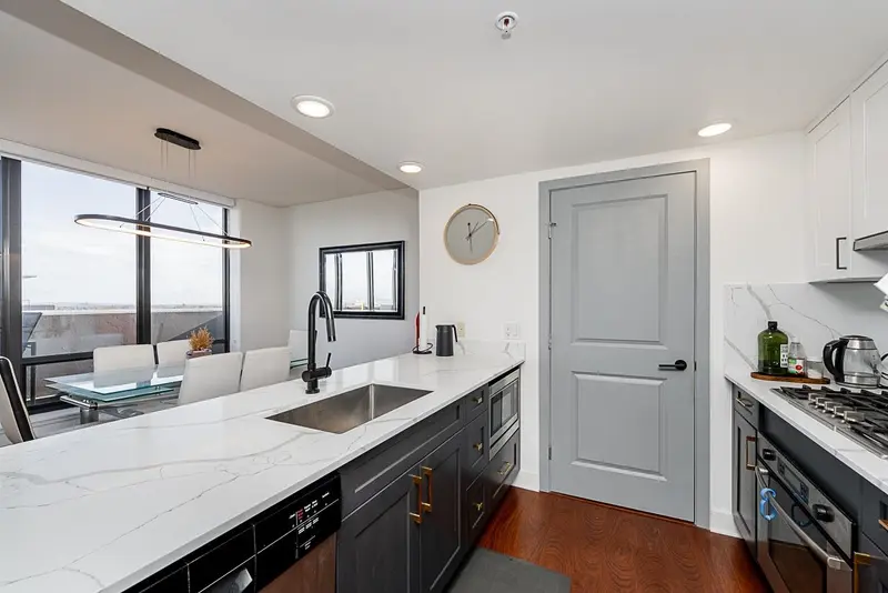 PH7 9188 COOK ROAD - photo 2 of 25