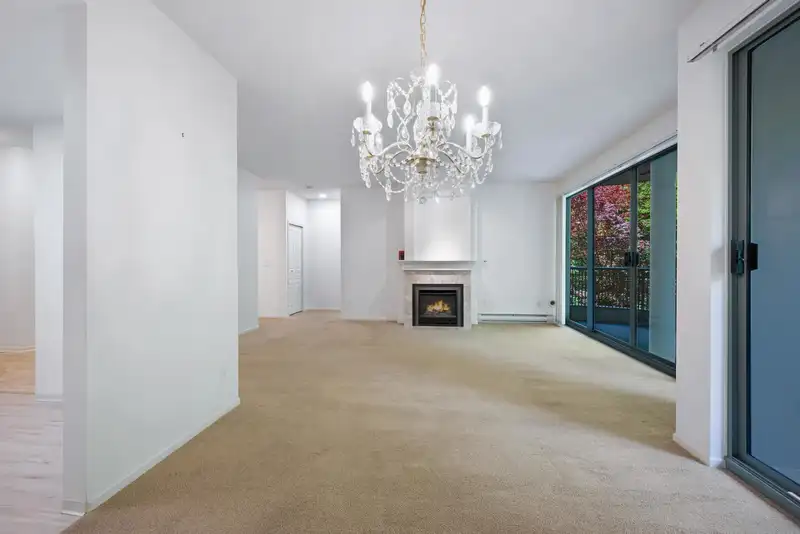 205 1765 MARTIN DRIVE - photo 4 of 33
