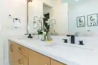 13988 20A AVENUE - thumbnail 34