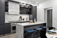 1103 1350 JOHNSTON ROAD - thumbnail 2