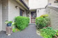 103 12749 16 AVENUE - thumbnail 3
