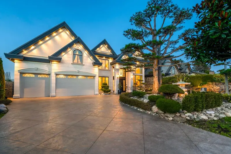 7531 SUNNYBANK AVENUE - photo 2 of 25