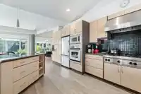 3036 139 STREET - thumbnail 10