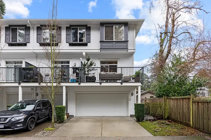 17 277 171 STREET - photo 2 of 29