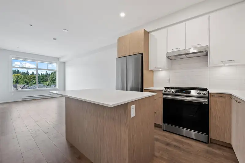 405 3317 148 STREET - photo 4 of 40