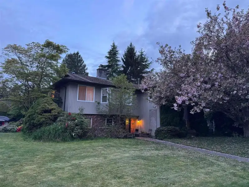 12690 26 AVENUE - photo 1 of 28