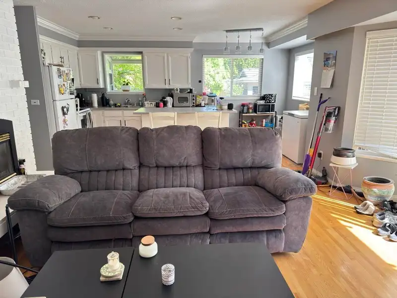 12690 26 AVENUE - photo 4 of 28