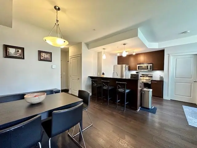 301 2343 ATKINS AVENUE - photo 2 of 25