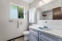 1955 LILAC DRIVE - thumbnail 20