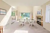14261 18 AVENUE - thumbnail 3