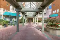 706 15111 RUSSELL AVENUE - thumbnail 3