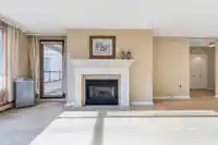 706 15111 RUSSELL AVENUE - thumbnail 5