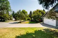 16126 12A AVENUE - thumbnail 3