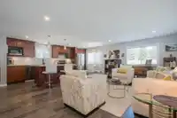 233 1840 160 STREET - thumbnail 2