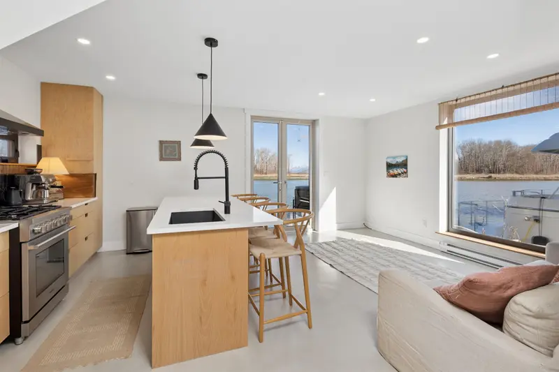 4345 W RIVER ROAD - photo 3 of 25