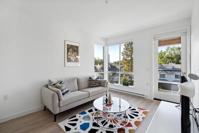 417 7579 16TH STREET - photo 2 of 25