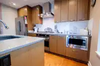 302 1420 JOHNSTON ROAD - thumbnail 5