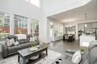 2070 165B STREET - thumbnail 5